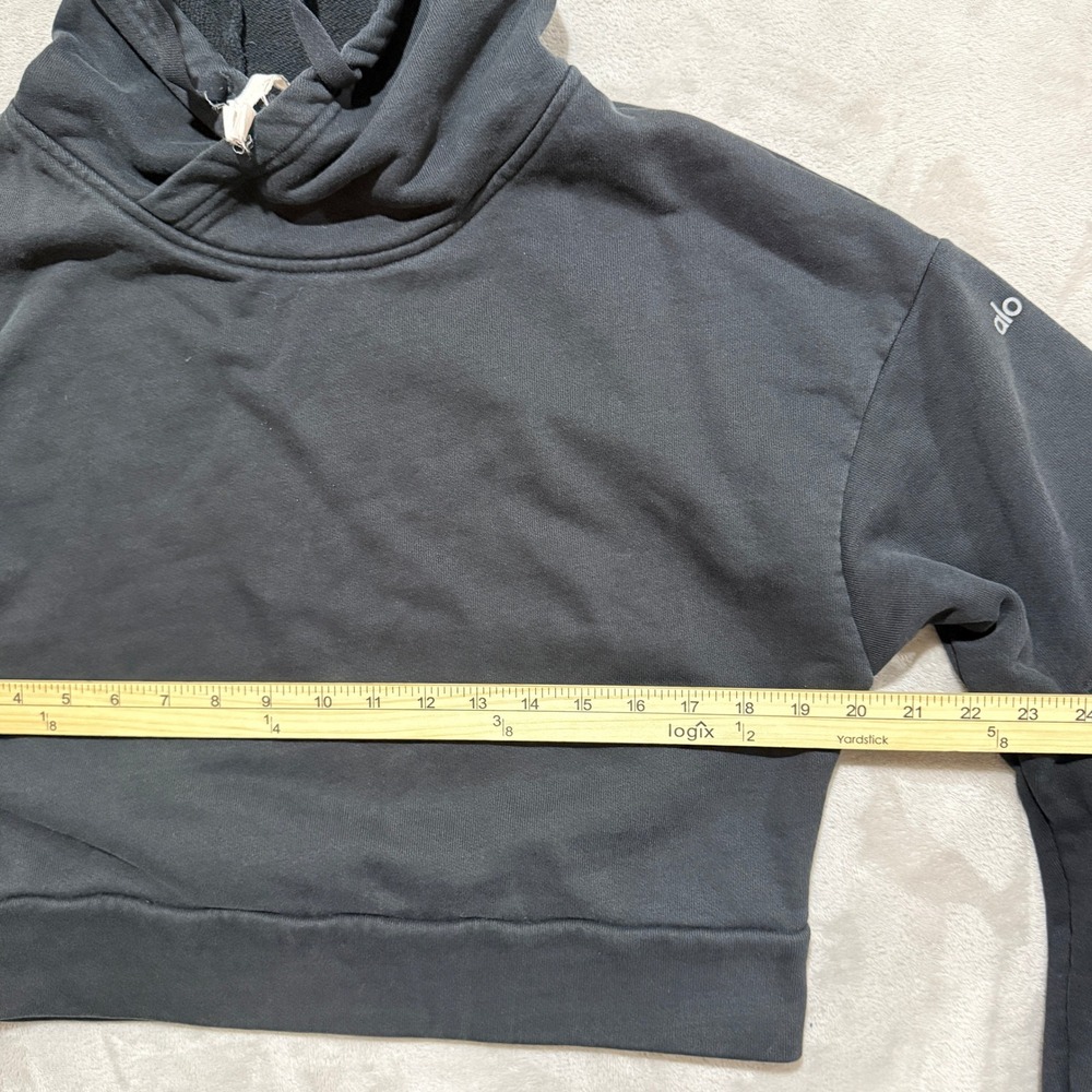 Alo Yoga Peak Cut Out Crop Hoodie Women M Black Cropped Relaxed Fit French Terry - Picture 5 of 9